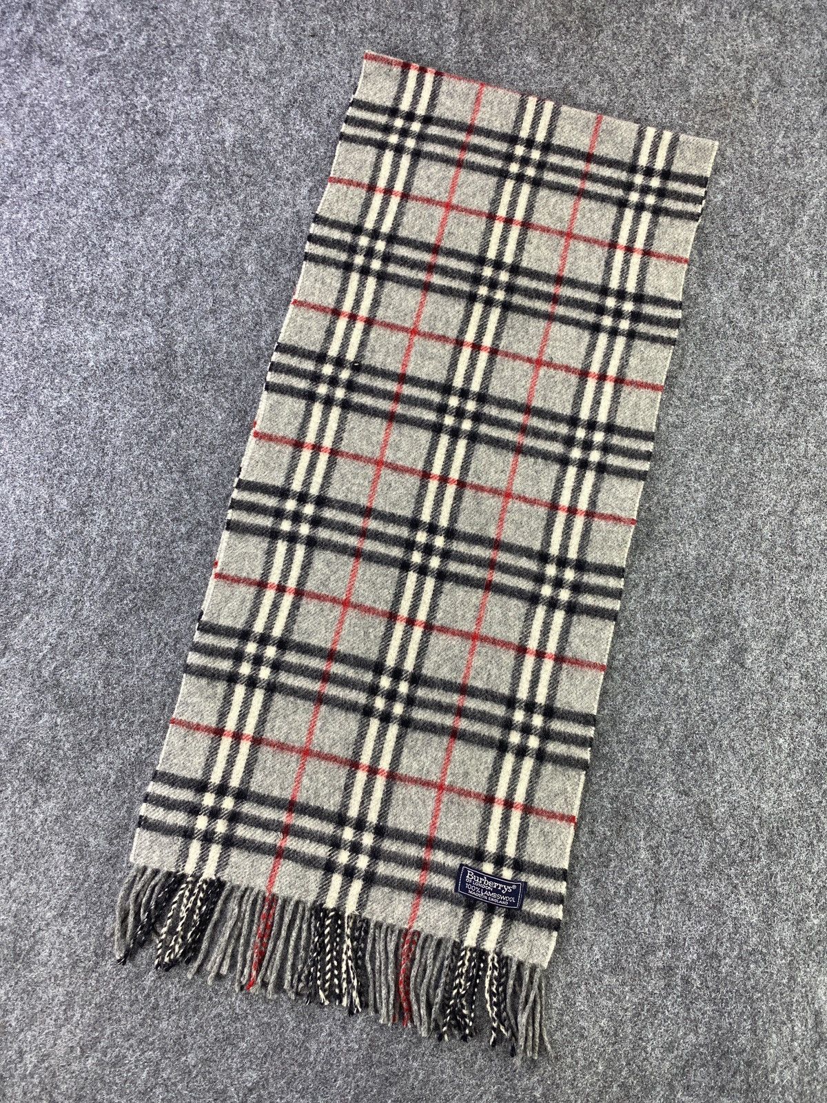 Burberry Vintage Burberry Scarf/Muffler/Neckwear -T222 Size ONE SIZE - 2 Thumbnail