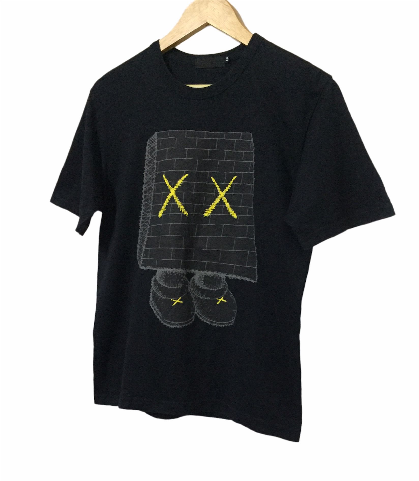 Kaws × Medicom Toy × Original Fake KAWS ORIGINAL FAKE WONDERWALL JAPANESE COLLAB BRAND TSHIRT Size US M / EU 48-50 / 2 - 2 Thumbnail
