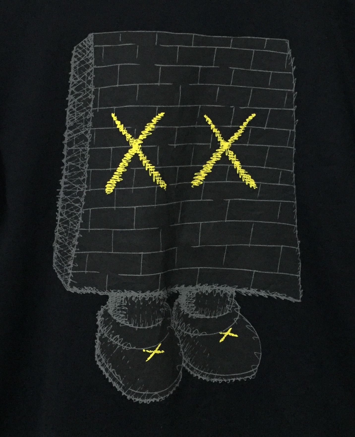 Kaws × Medicom Toy × Original Fake KAWS ORIGINAL FAKE WONDERWALL JAPANESE COLLAB BRAND TSHIRT Size US M / EU 48-50 / 2 - 3 Thumbnail