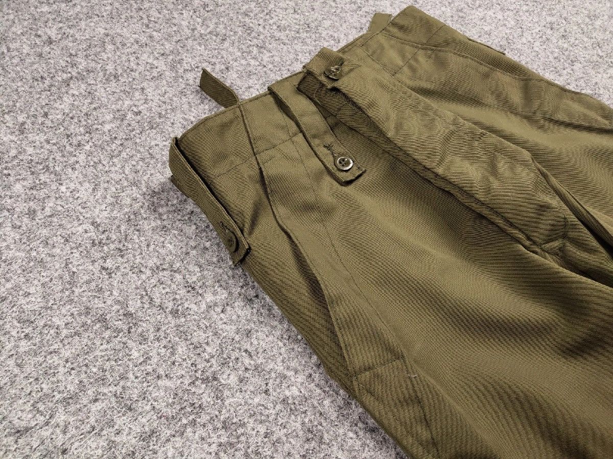 Vintage Vintage 90's British Army Lightweight Trousers Cargo Pants Size US 32 / EU 48 - 11 Thumbnail