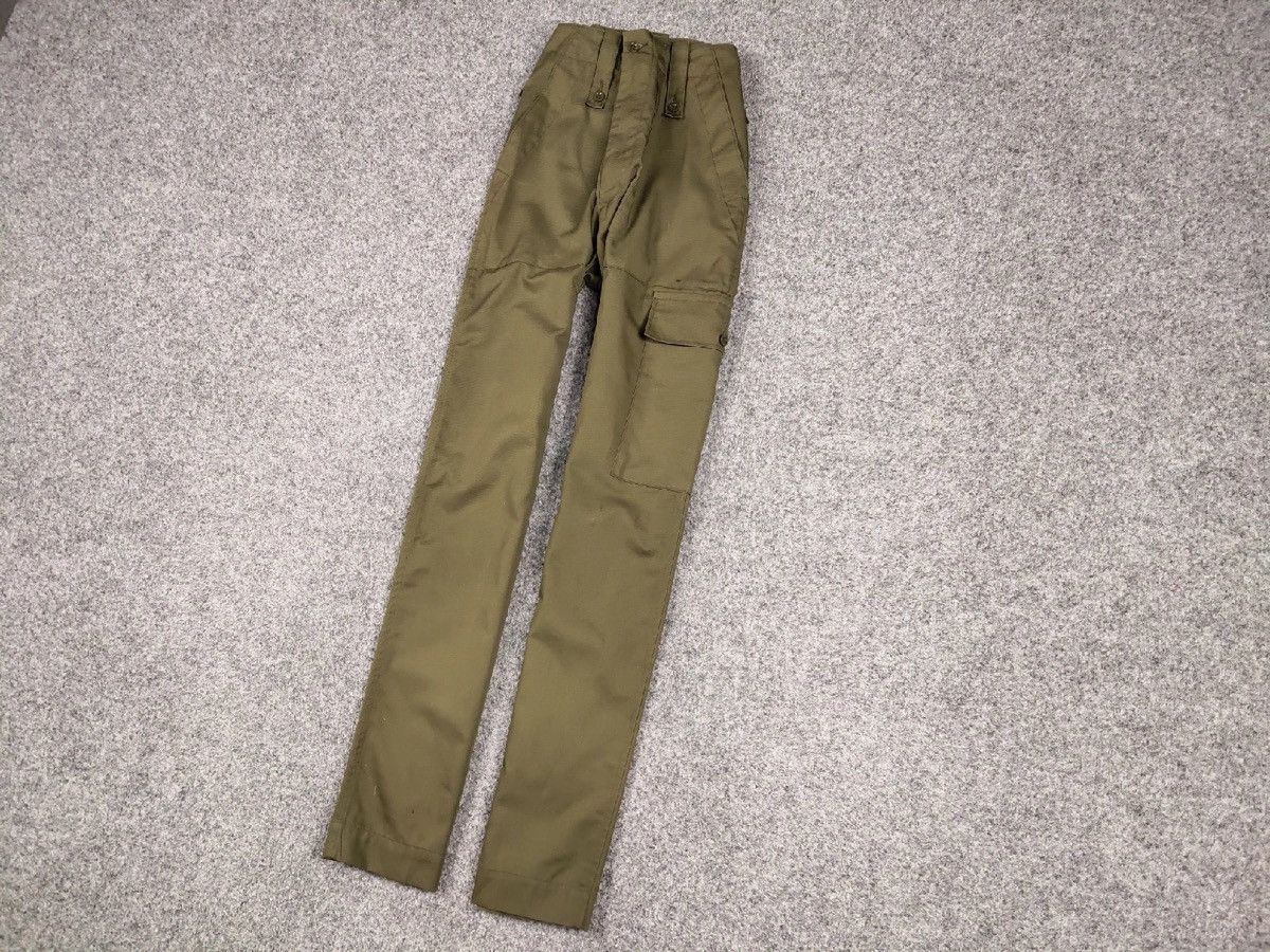 Vintage Vintage 90's British Army Lightweight Trousers Cargo Pants Size US 32 / EU 48 - 3 Thumbnail