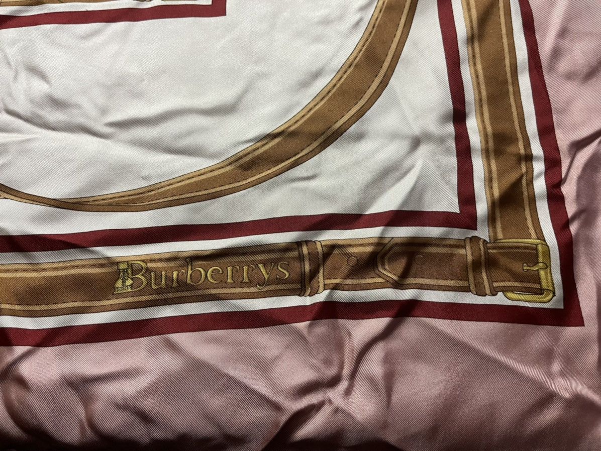 Burberry × Vintage Burberry’s Vintage 90s silk scarf Size ONE SIZE - 3 Thumbnail