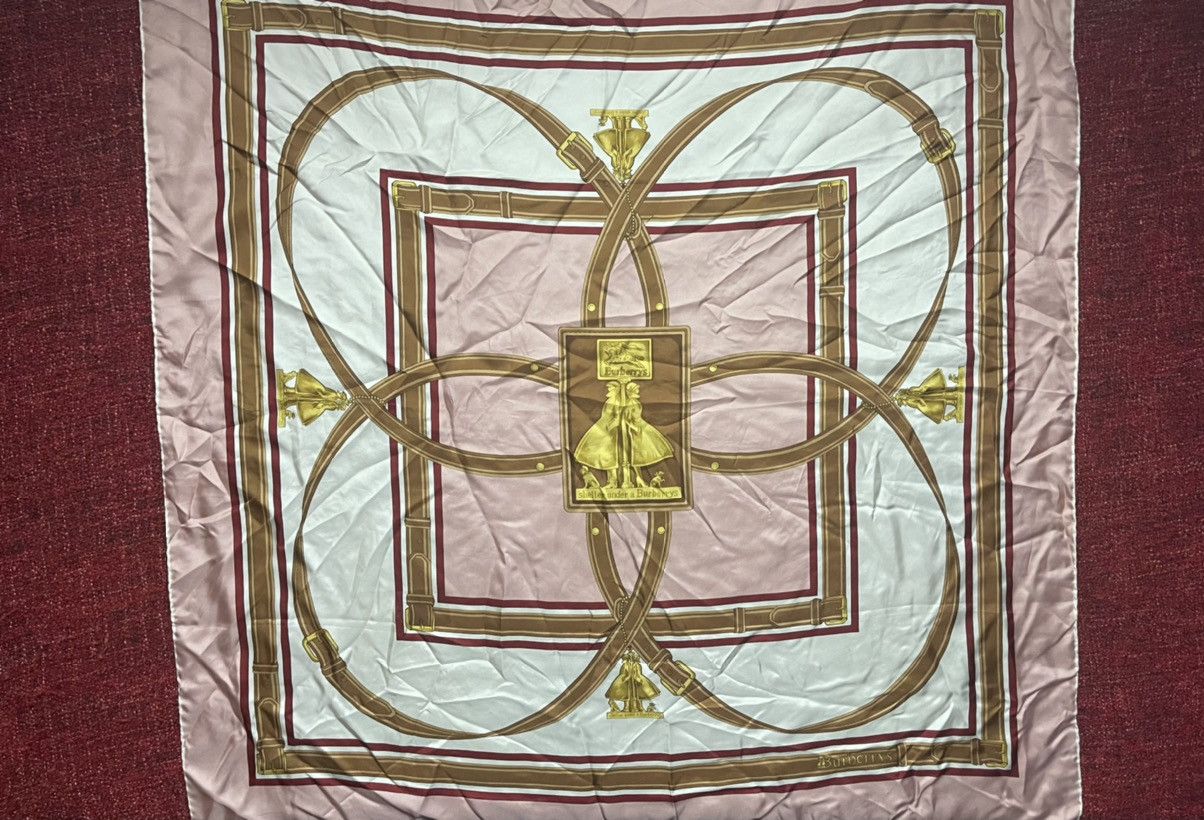 Burberry × Vintage Burberry’s Vintage 90s silk scarf Size ONE SIZE - 1 Thumbnail