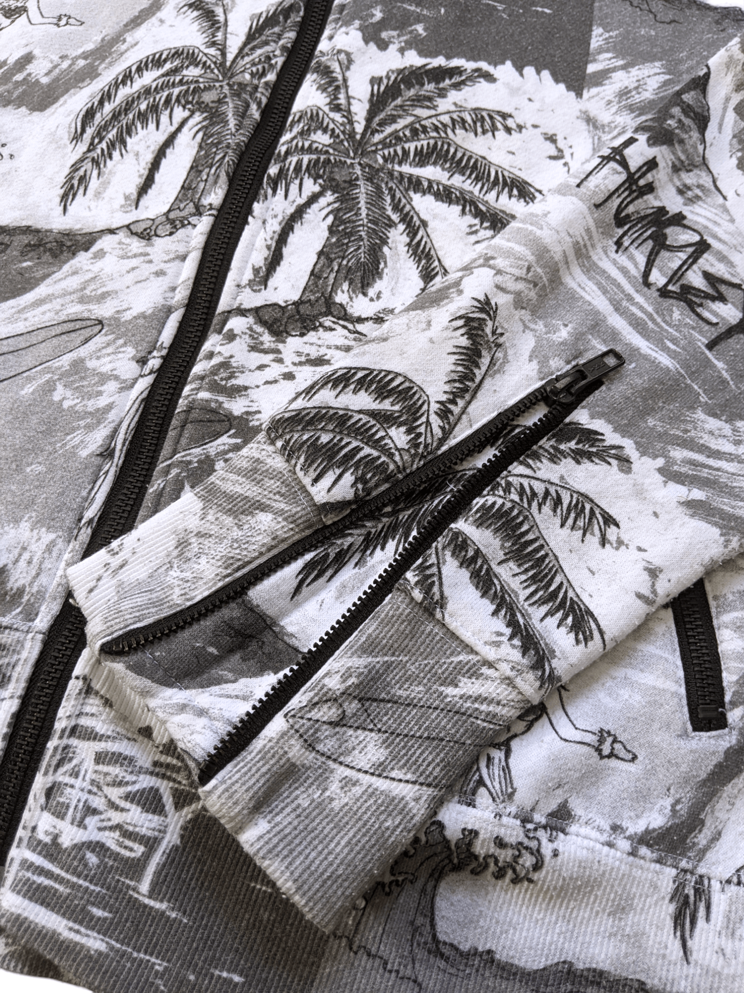 Hurley × Vintage Vintage Hurley Surfboard Hawaii Fullprint Hoodie Size US M / EU 48-50 / 2 - 7 Thumbnail