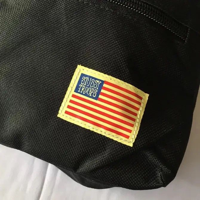 Stussy Stussy 🇯🇵 Magazine Troops Crossbody Sling Bag Size ONE SIZE - 3 Thumbnail