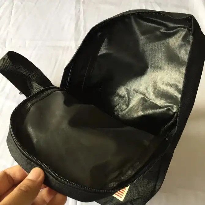 Stussy Stussy 🇯🇵 Magazine Troops Crossbody Sling Bag Size ONE SIZE - 5 Thumbnail