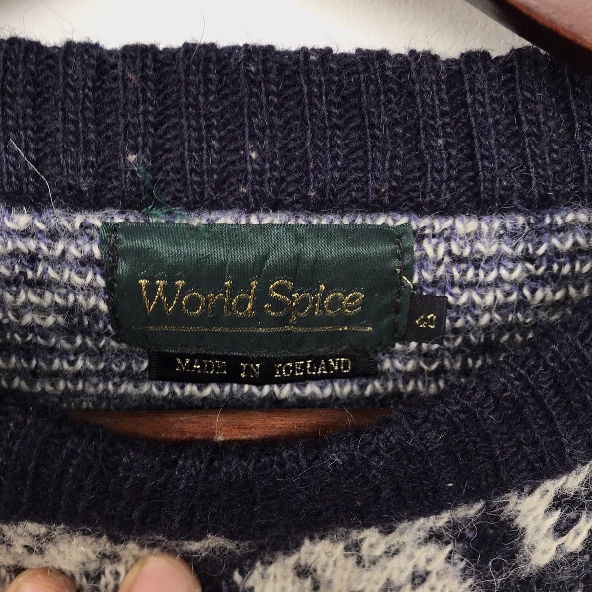 Japanese Brand Vintage World Spice Made In Iceland Knitwear Crewneck Size US L / EU 52-54 / 3 - 4 Thumbnail
