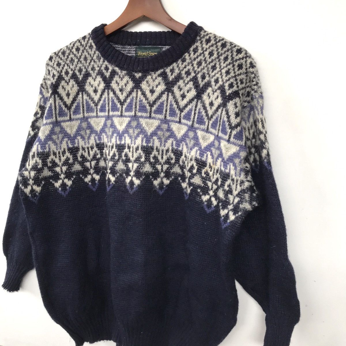 Japanese Brand Vintage World Spice Made In Iceland Knitwear Crewneck Size US L / EU 52-54 / 3 - 2 Thumbnail