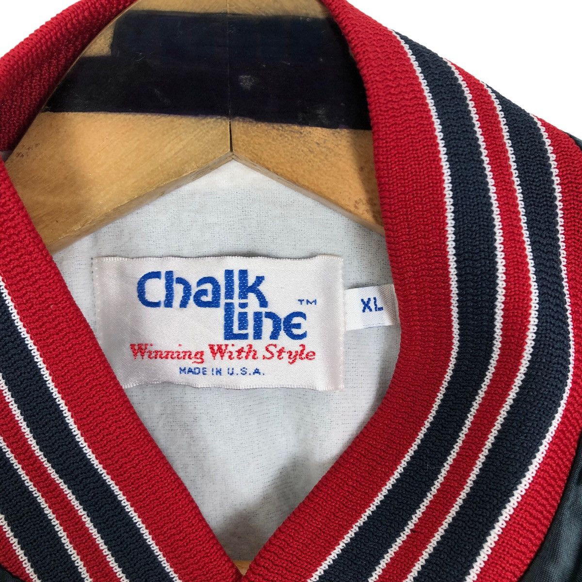 Chalk Line Vintage 90s MLB Cleveland Indians Nylon Varsity Jacket Size US XL / EU 56 / 4 - 7 Thumbnail