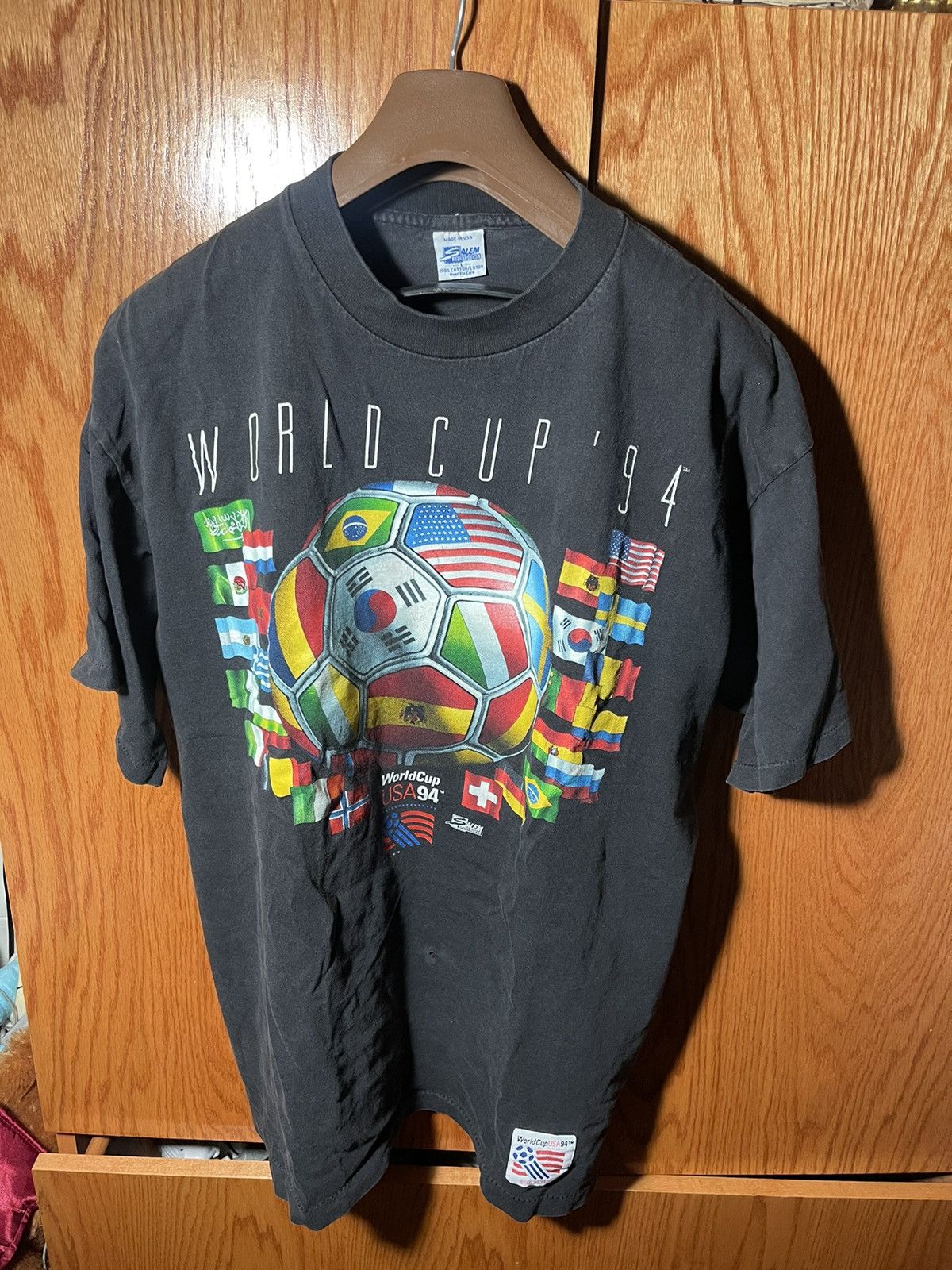 T-shirt Vintage 1994 Coupe Du Monde USA Football - Marque Salem Taille L - Occasion TB