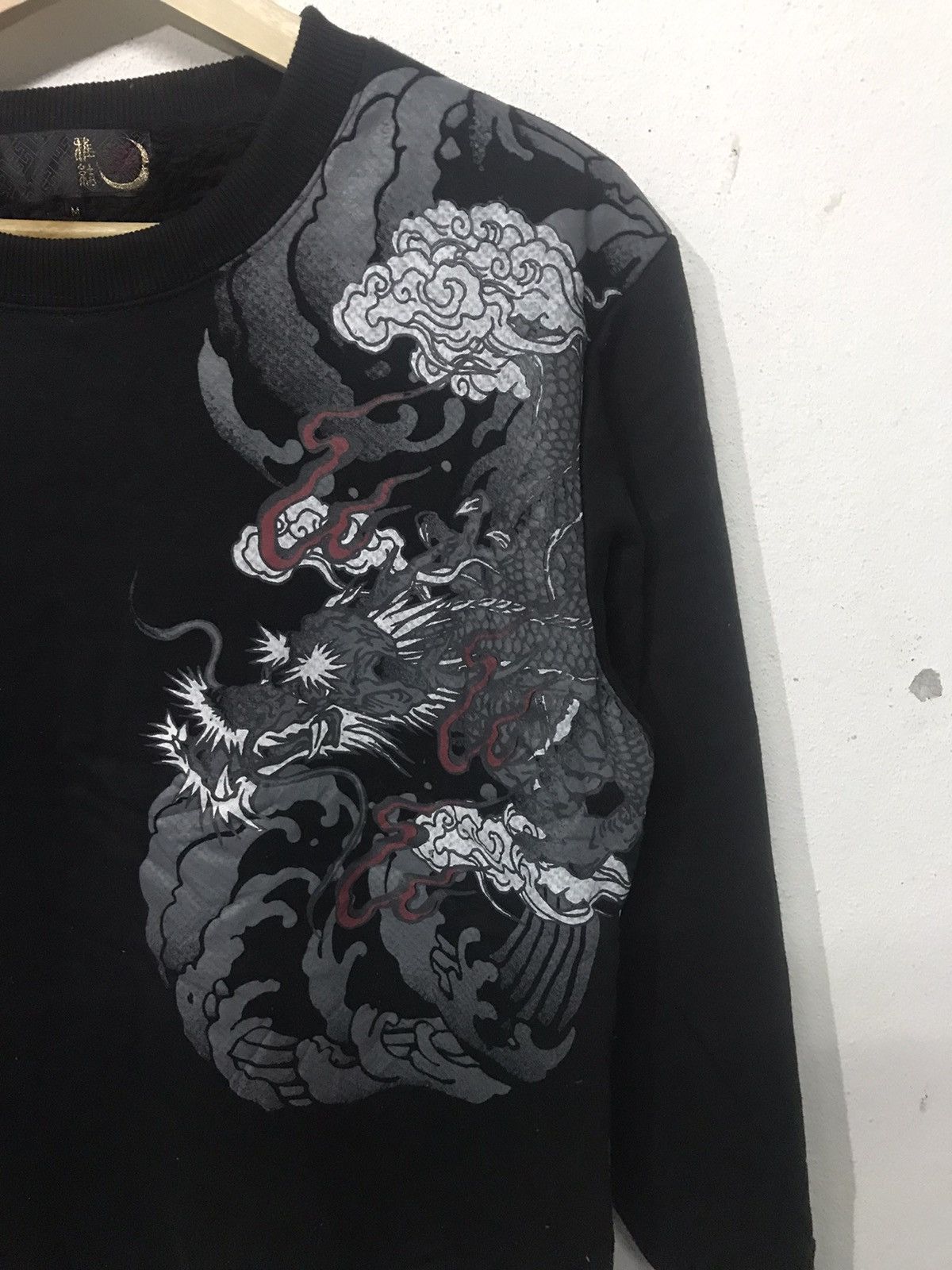 Japanese Brand Vintage🔥Dragon Sweater / Sweatshirt Big Logo Size US M / EU 48-50 / 2 - 4 Thumbnail