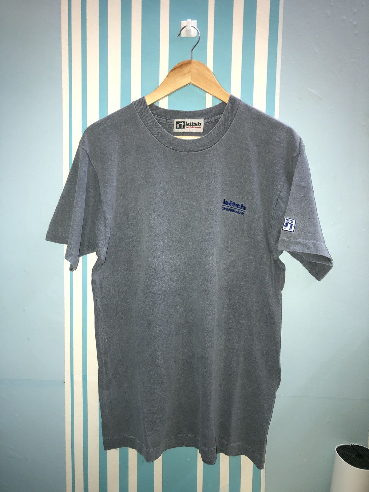 Vintage VINTAGE BITCH SKATEBOARDS T SHIRT MADE IN USA Size US M / EU 48-50 / 2 - 1 Thumbnail