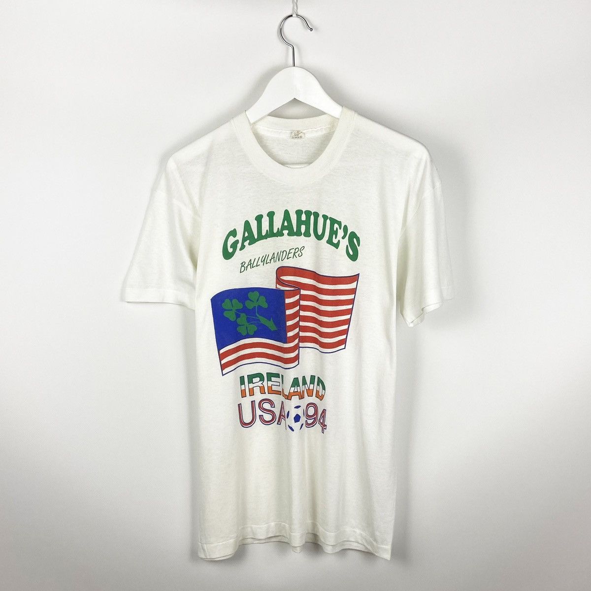 Vintage Vintage 90’s 1994 Fifa World Cup USA Ireland Gallahue’s tee Size US L / EU 52-54 / 3 - 1 Thumbnail
