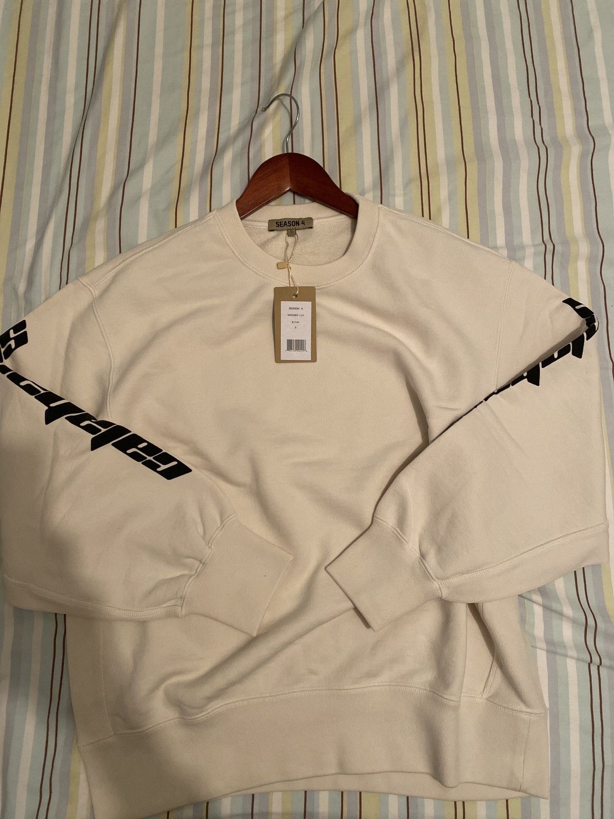 Yeezy Season 4 Calabasas Sweatshirt | Grailed