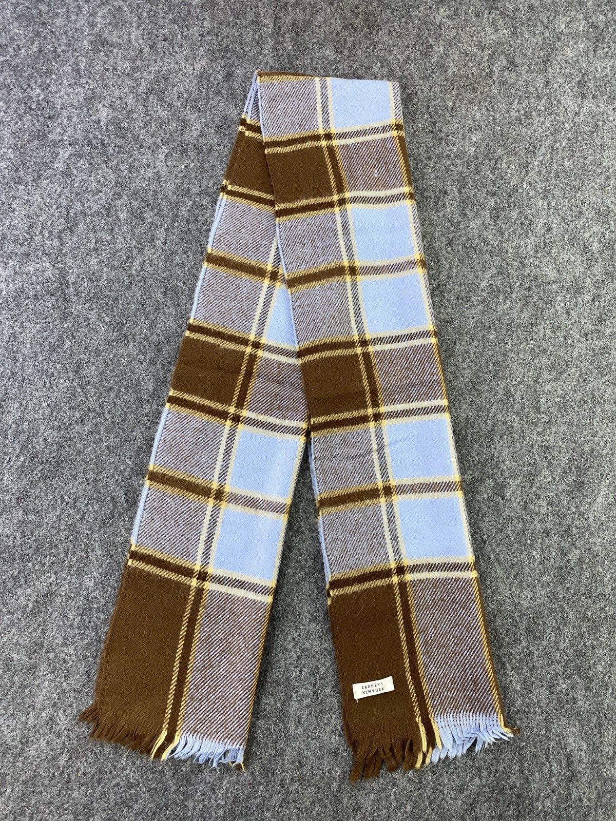 Barneys New York BARNEYS NEW YORK Scarf / Muffler / Neckwear -T226 Size ONE SIZE - 2 Thumbnail