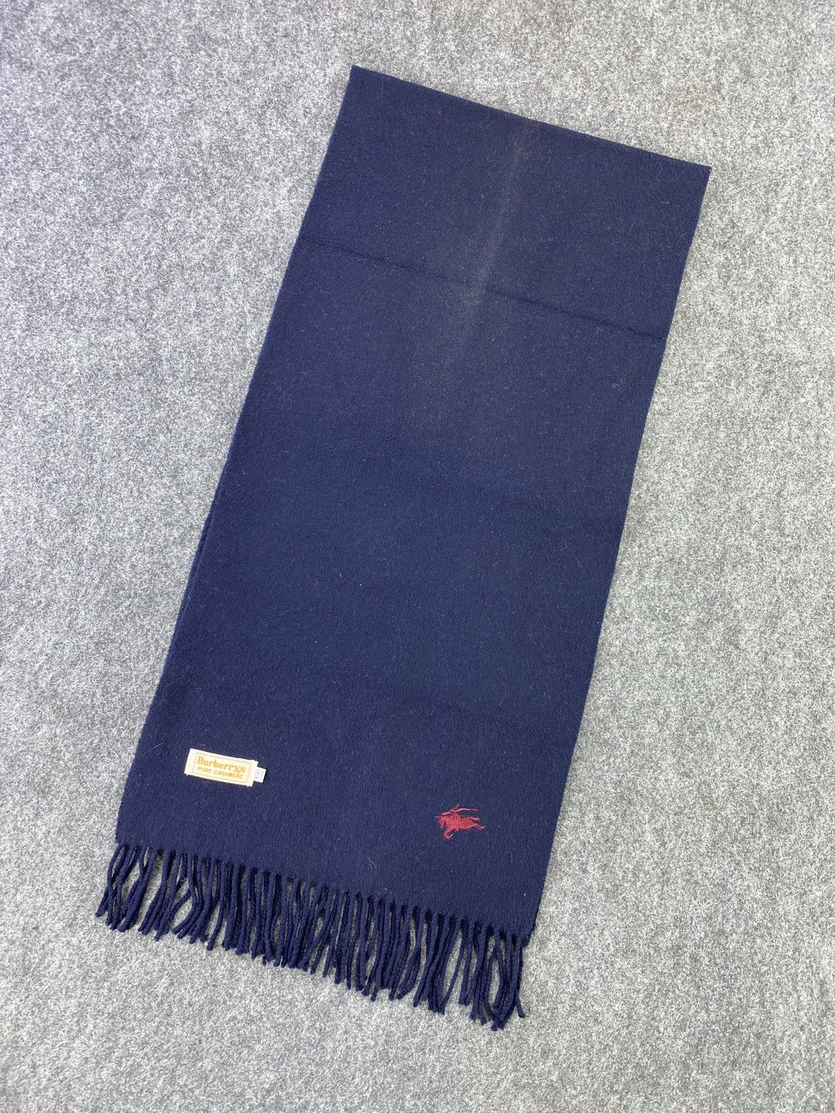 Burberry Vintage Burberry Scarf/Muffler/neckwear -T234 Size ONE SIZE - 2 Thumbnail