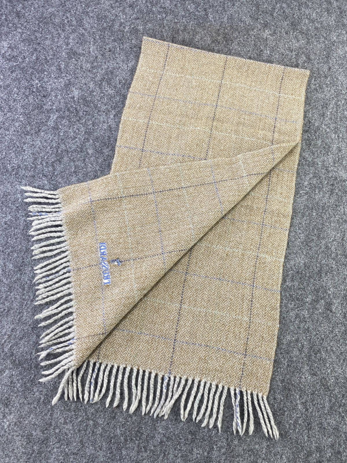TRUSSARDI Scarf / Muffler / Neckwear -T235