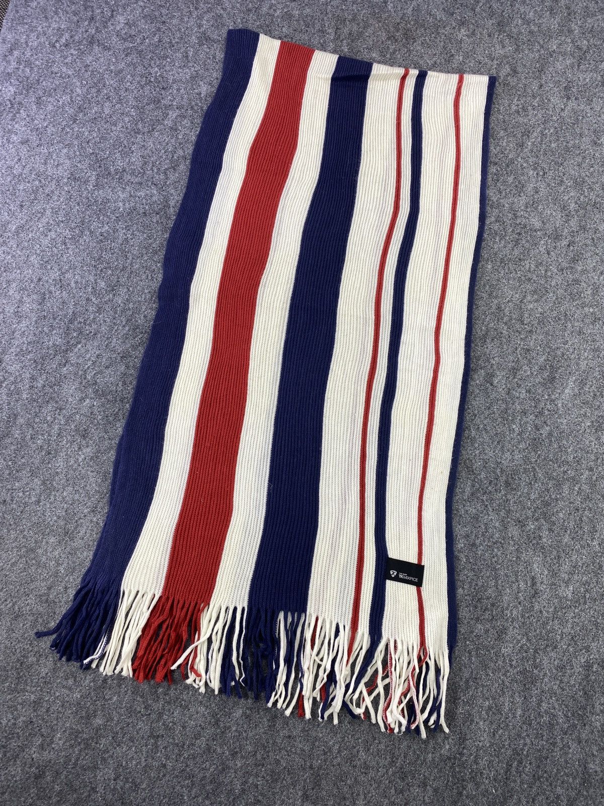 Takeo Kikuchi TAKEO KIKUCHI Scarf/Muffler/neckwear -T238 Size ONE SIZE - 3 Thumbnail