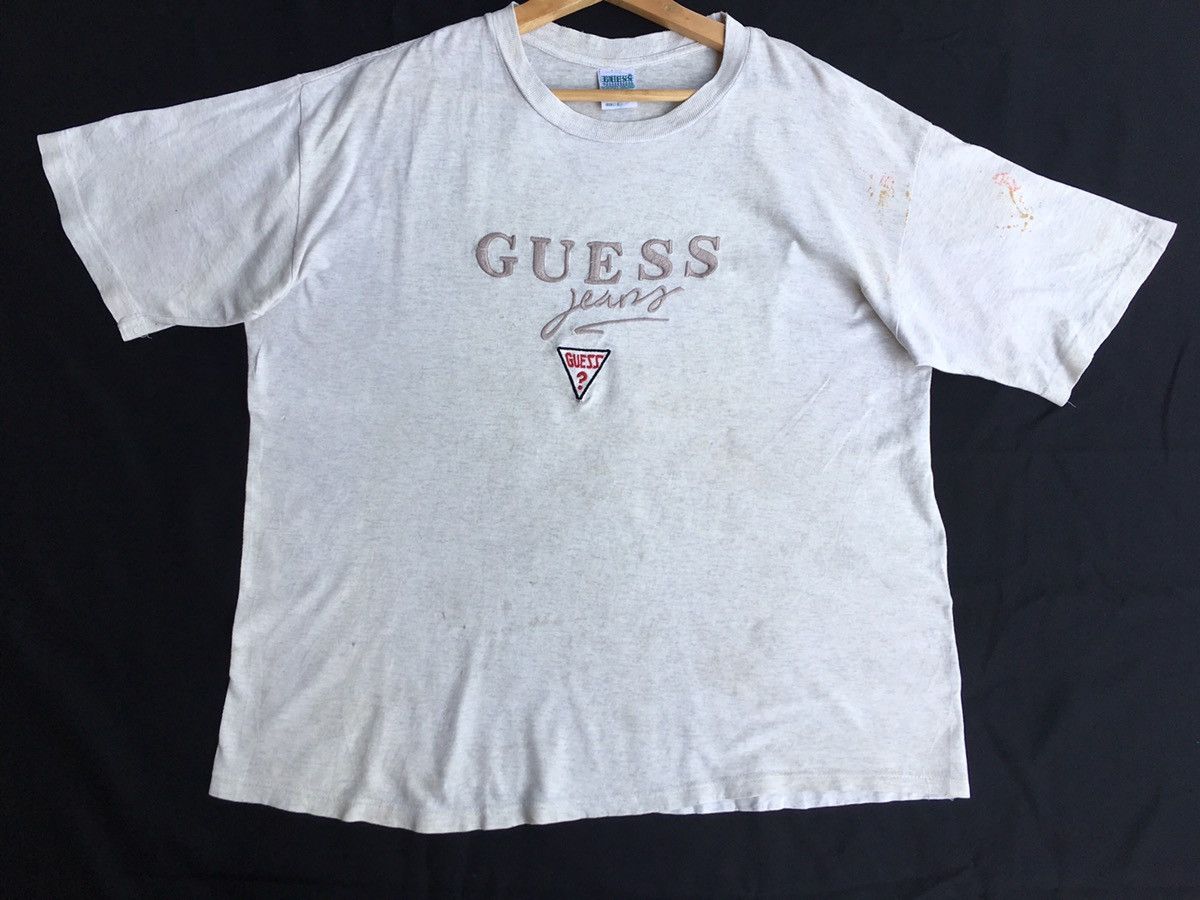 Guess Vintage 90s Guess Spellout Embroidered Logo Tshirt Size US L / EU 52-54 / 3 - 5 Thumbnail