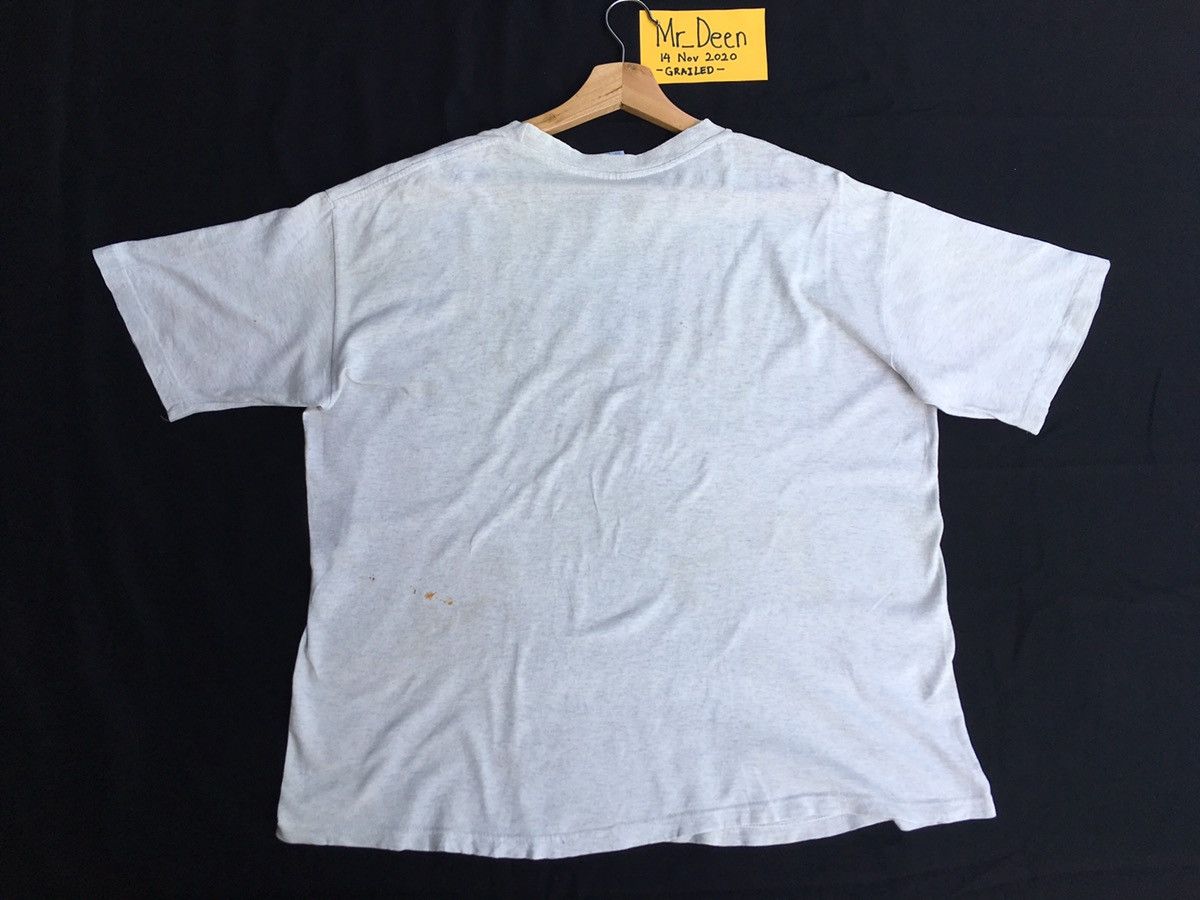 Guess Vintage 90s Guess Spellout Embroidered Logo Tshirt Size US L / EU 52-54 / 3 - 12 Thumbnail