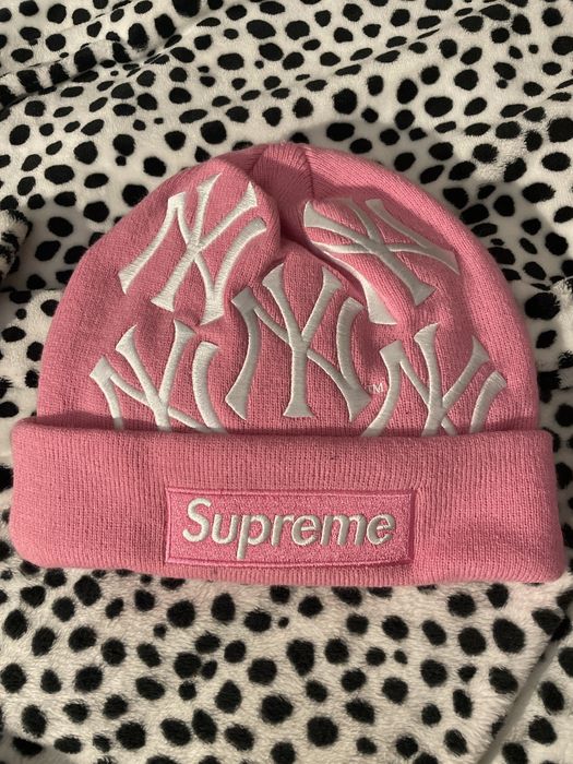 Supreme x 2025 louis vuitton beanie