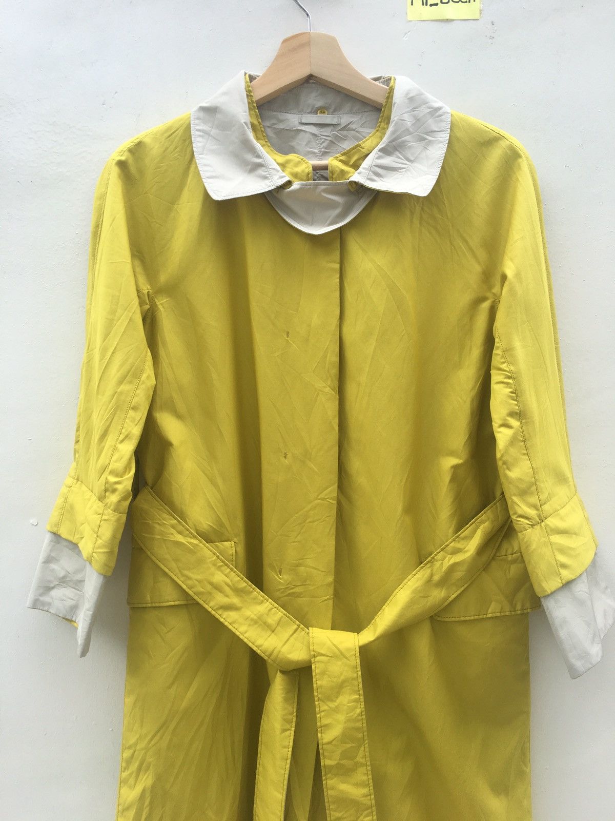 Max Mara Max Mara Light Jacket With Belt Strap Size S / US 4 / IT 40 - 4 Thumbnail