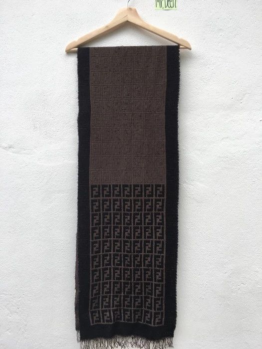 Fendi Authentic Fendi Long Muffler Size ONE SIZE - 1 Thumbnail
