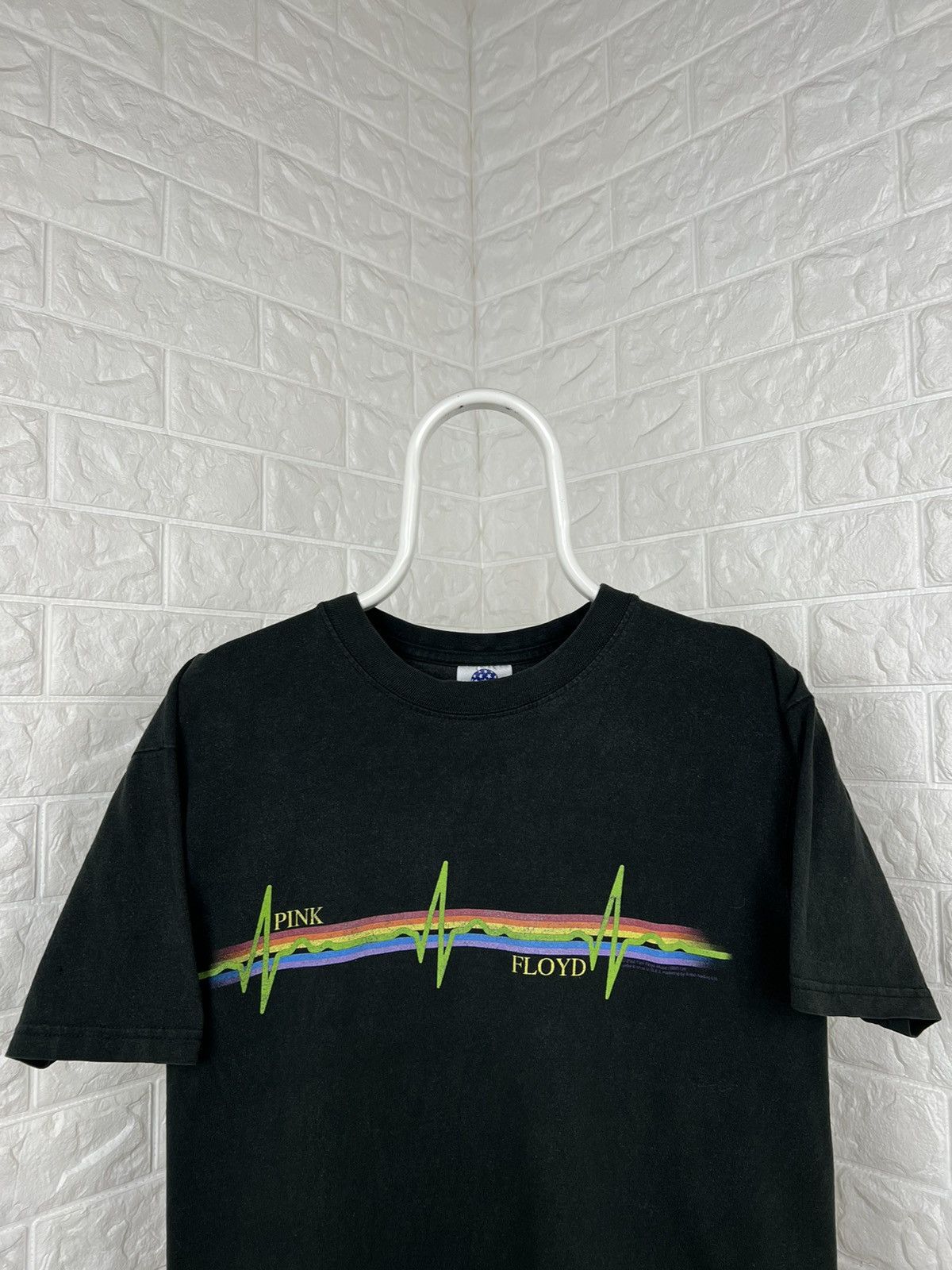 Band Tees × Pink Floyd × Vintage Vintage Pink Floyd Tee Size US M / EU 48-50 / 2 - 2 Thumbnail
