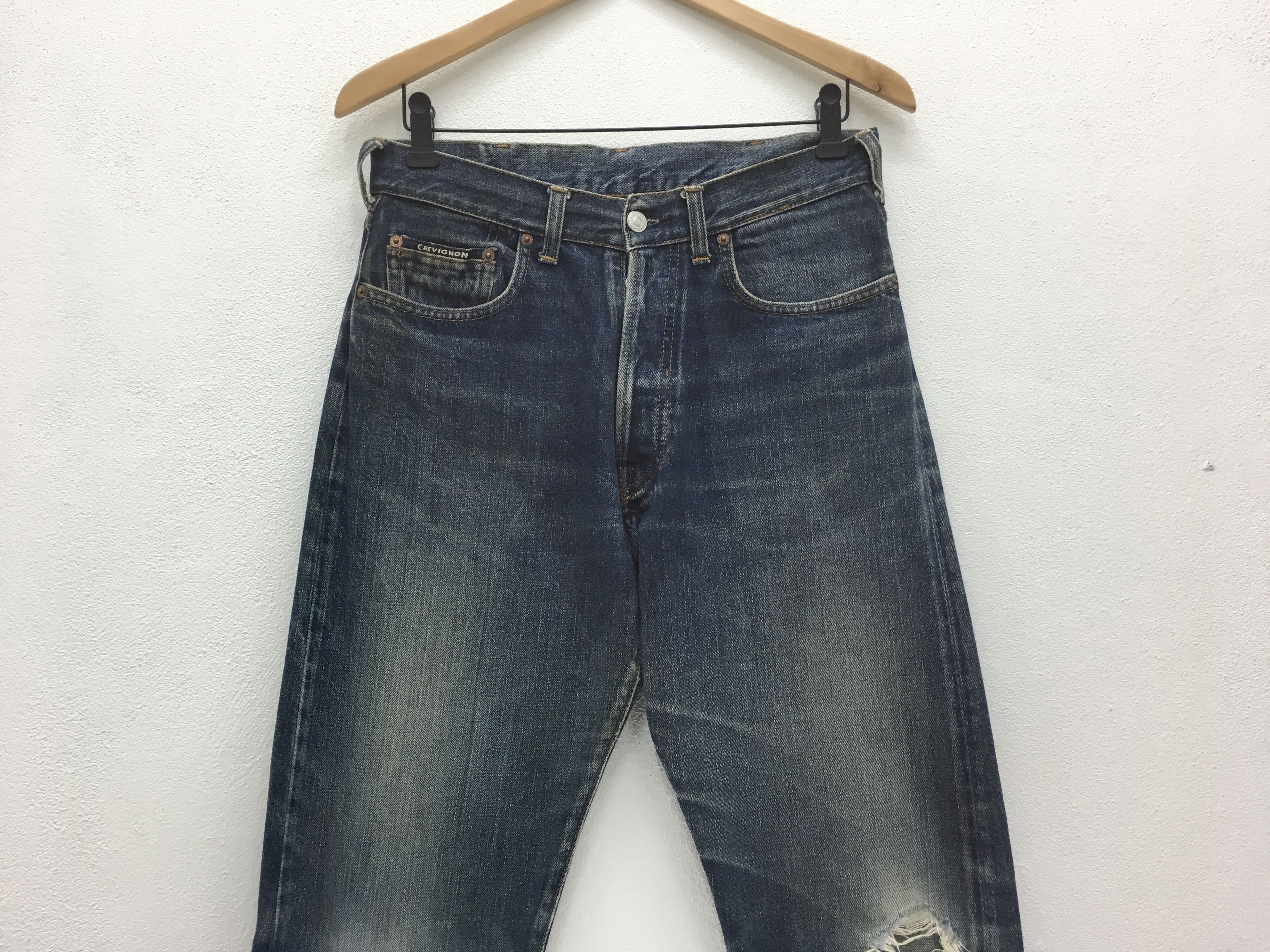 Chevignon RARE!! Vintage 90s Chevignon Japanese Brand Loose Cut Denim Size US 31 - 4 Thumbnail