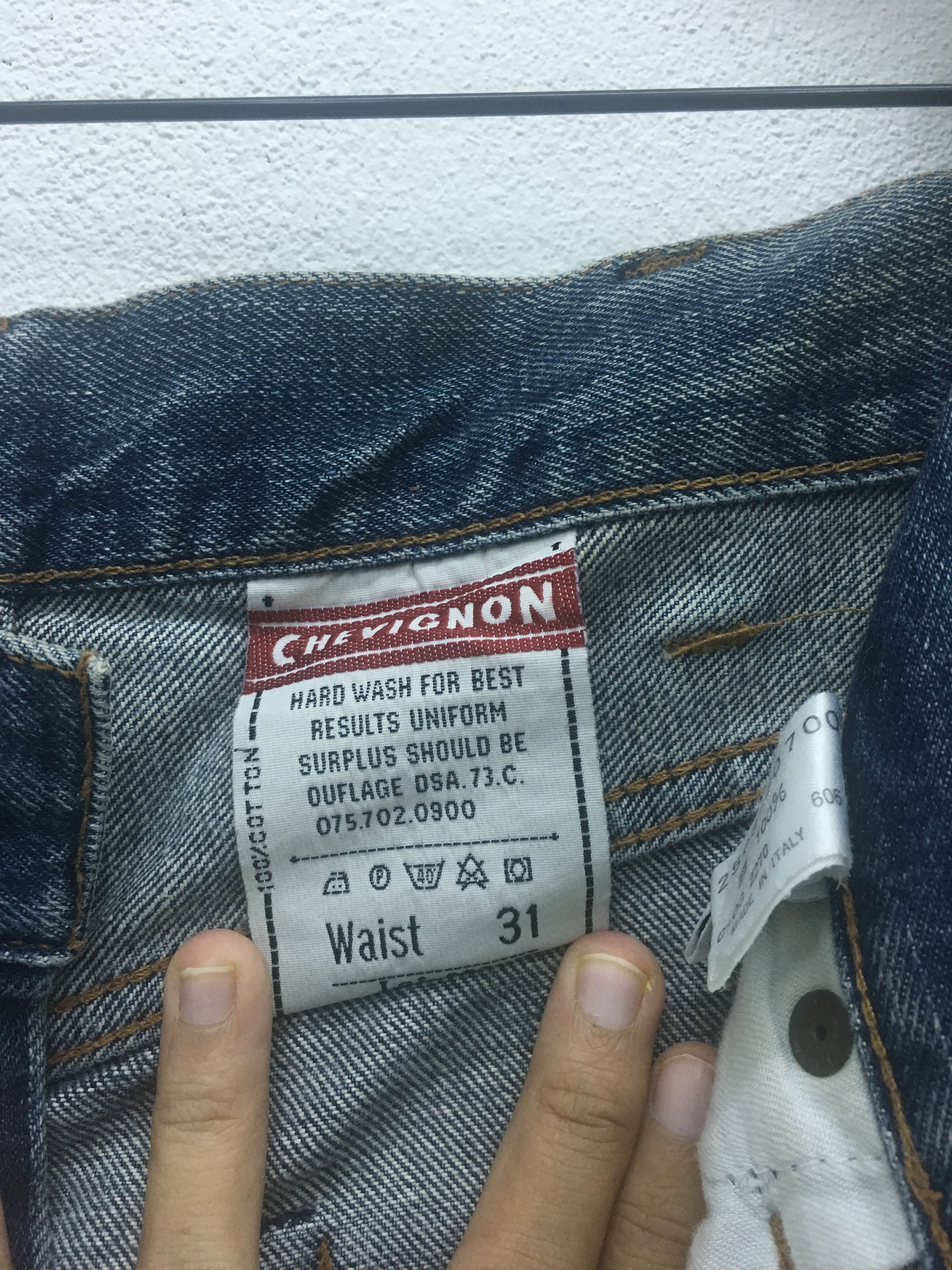Chevignon RARE!! Vintage 90s Chevignon Japanese Brand Loose Cut Denim Size US 31 - 14 Thumbnail