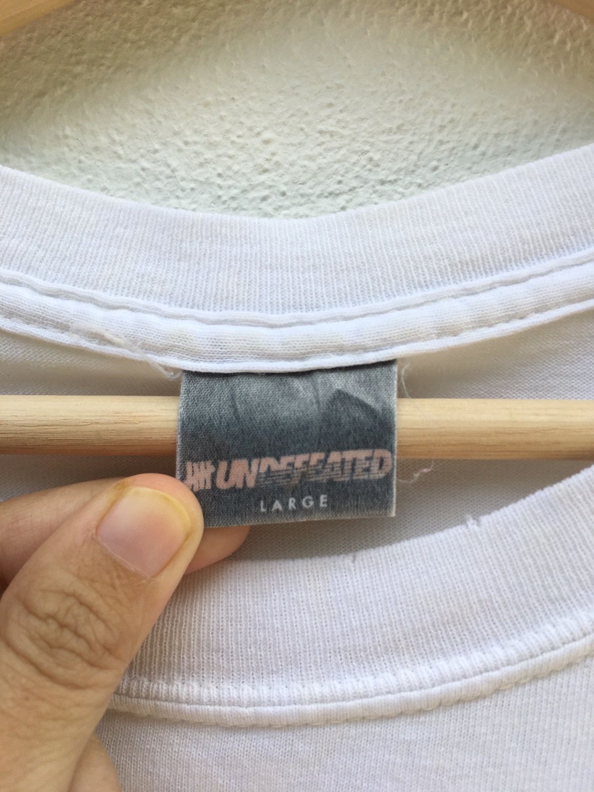 Undefeated Vintage Undefeated Skull Printed Tshirt Size US L / EU 52-54 / 3 - 4 Thumbnail