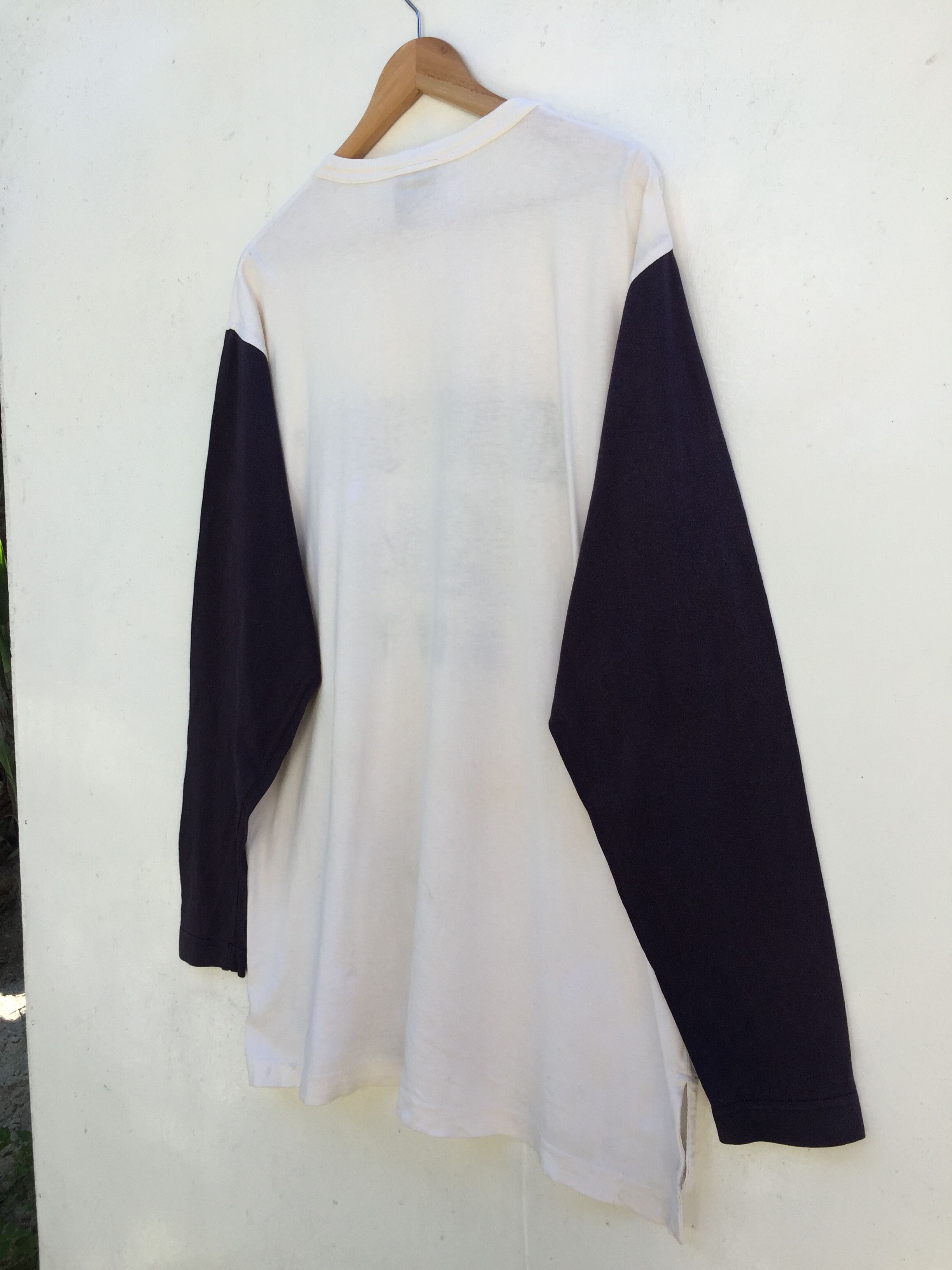 Vintage Dkny Donna Karan New York T-shirt Big Logo