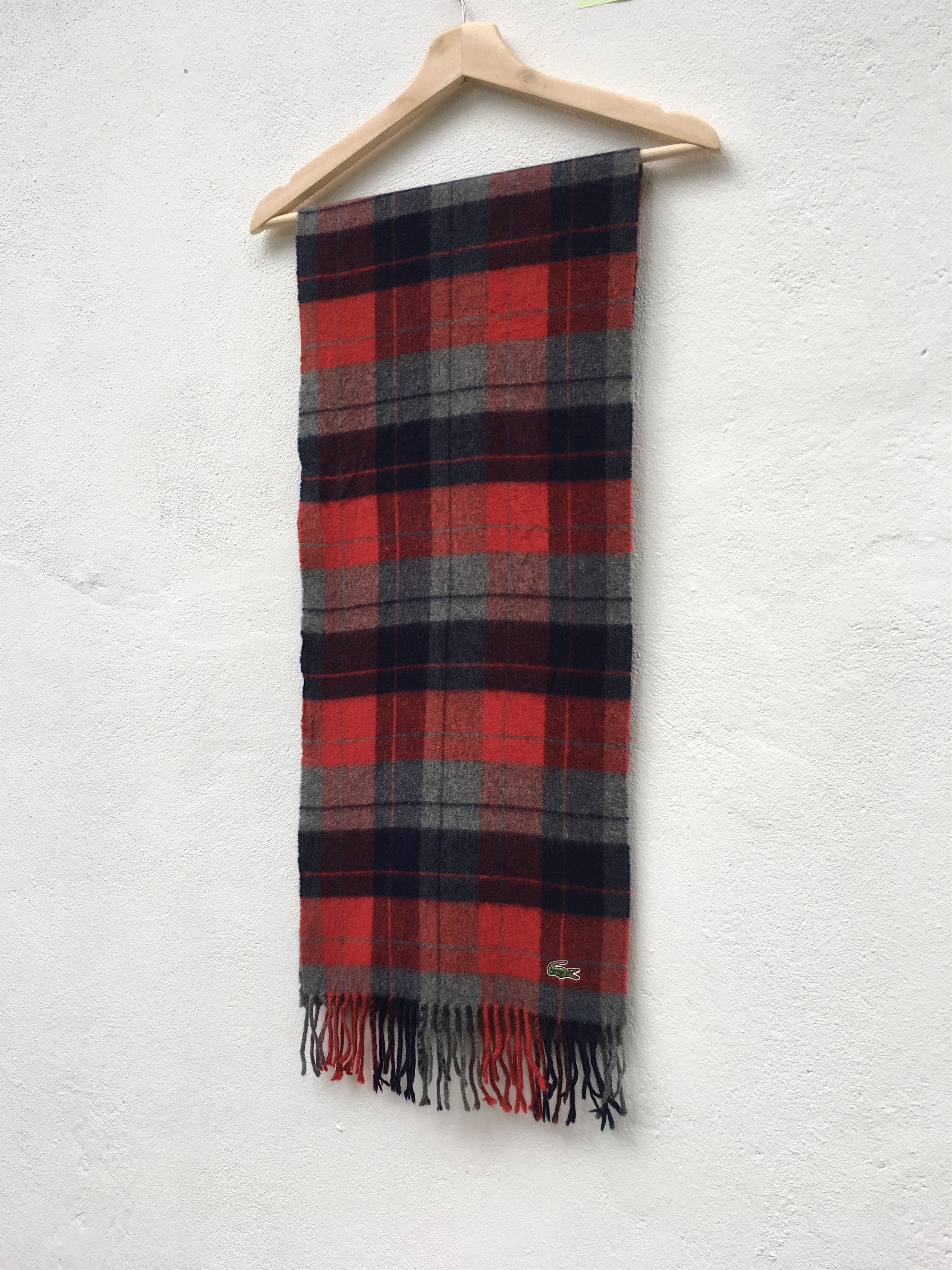 Lacoste Lacoste Tricolor Muffler/Scarves Size ONE SIZE - 2 Thumbnail