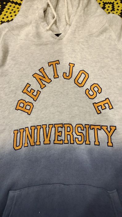 Hudson best sale university sweatshirt