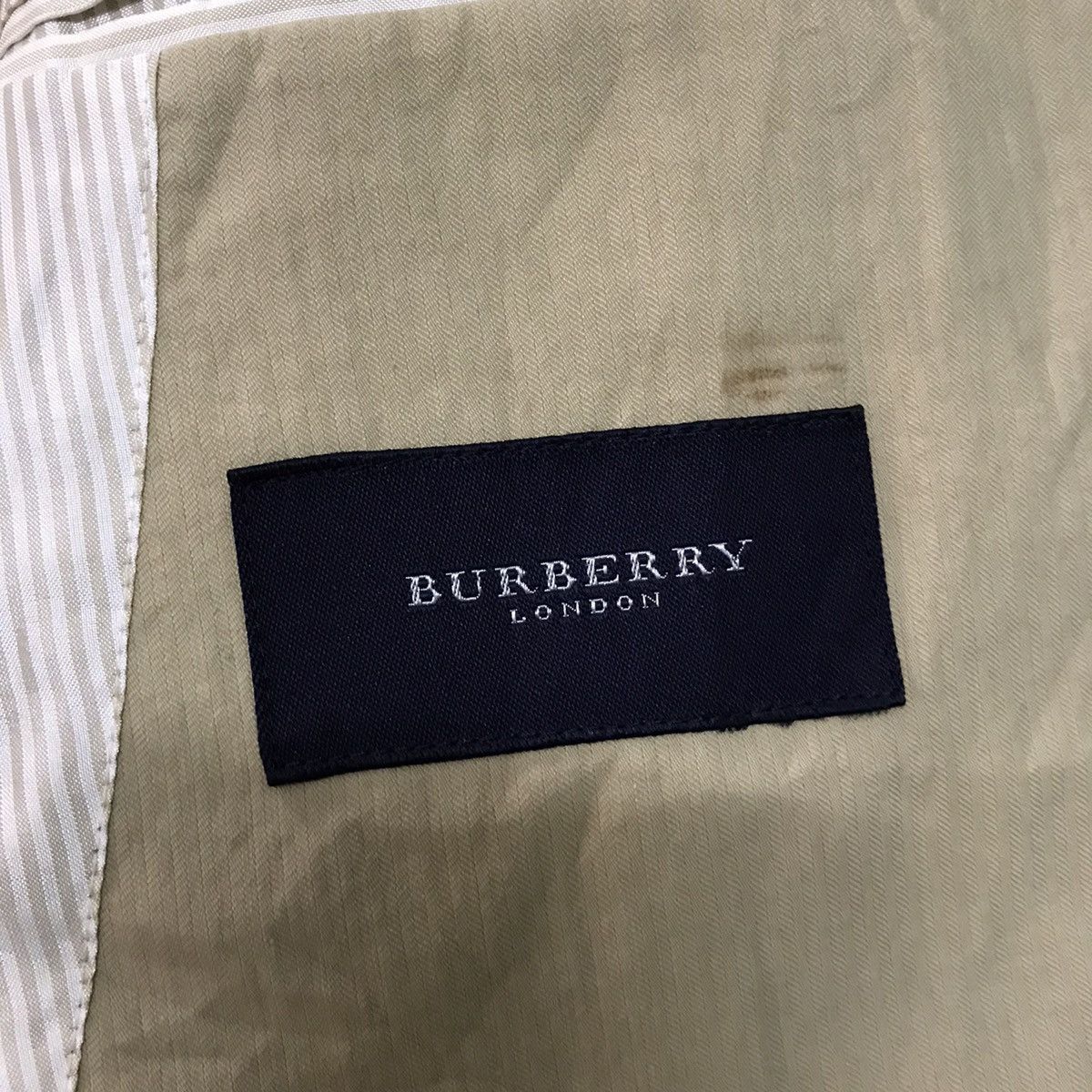 Burberry Burberry London 4 Pockets Jacket Coat Size US M / EU 48-50 / 2 - 19 Thumbnail