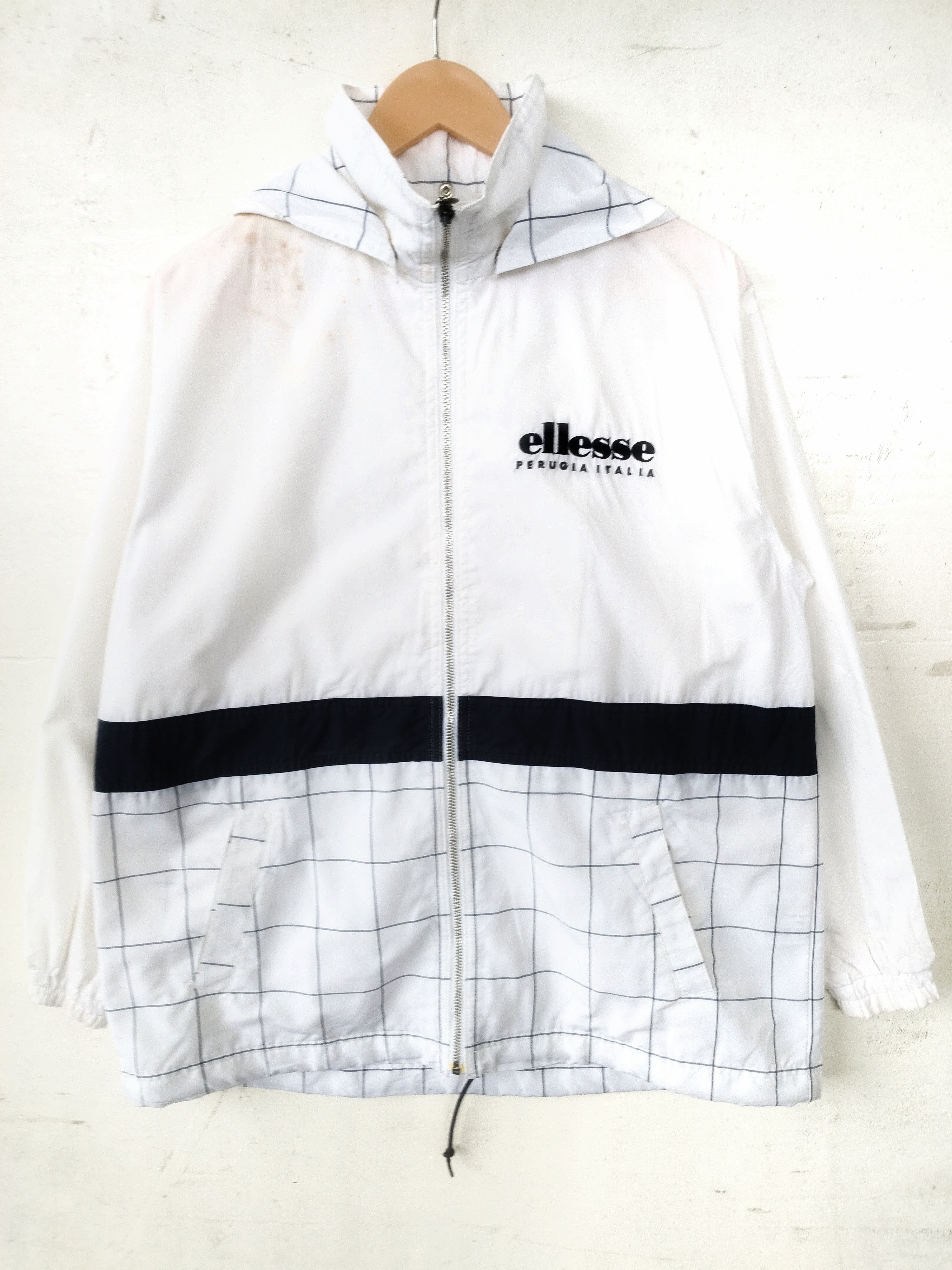 Ellesse Vintage Ellese light jacket Ellese windbreaker Size L / US 10 / IT 46 - 1 Thumbnail