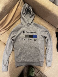 Playstation sweatshirt discount pull and bear