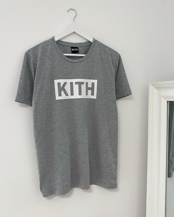 販売アウトレット Kith & été for Disney Box Logo Tee | polisa-click