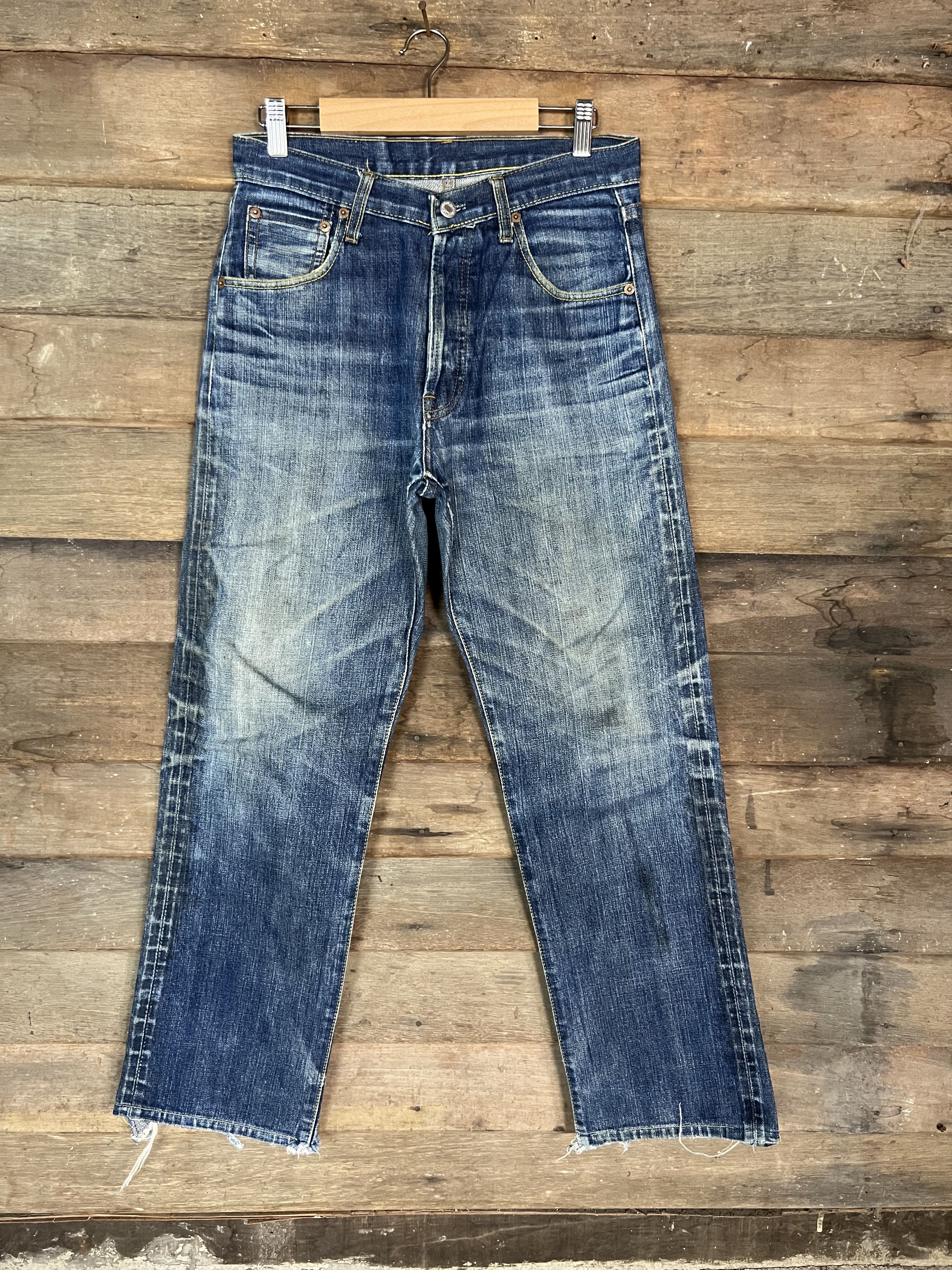 Levi's LEVIS BIG E (1997) RED LINE VINTAGE DISTRESSED DENIM Size US 29 - 2 Thumbnail