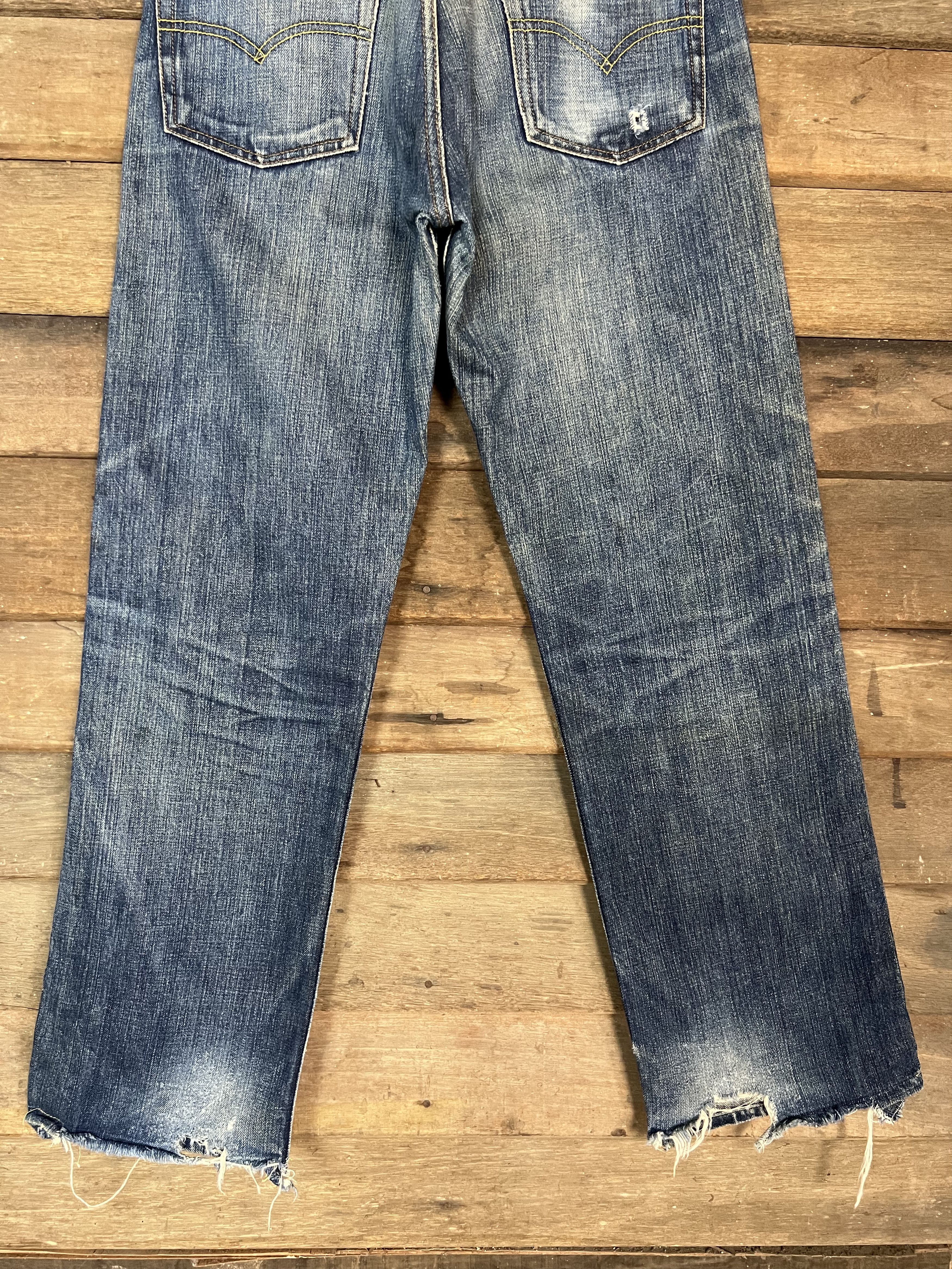Levi's LEVIS BIG E (1997) RED LINE VINTAGE DISTRESSED DENIM Size US 29 - 11 Thumbnail