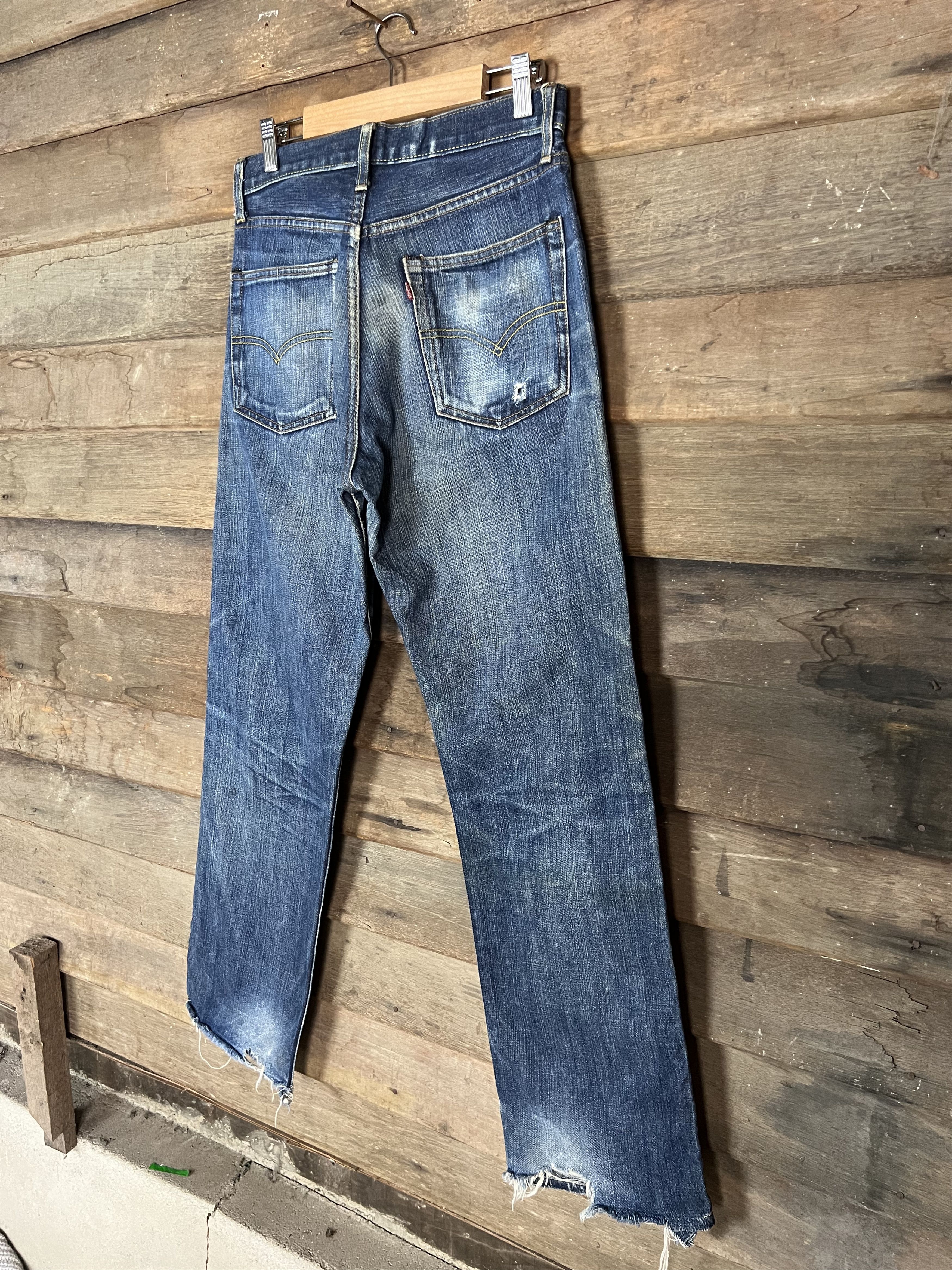 Levi's LEVIS BIG E (1997) RED LINE VINTAGE DISTRESSED DENIM Size US 29 - 16 Thumbnail