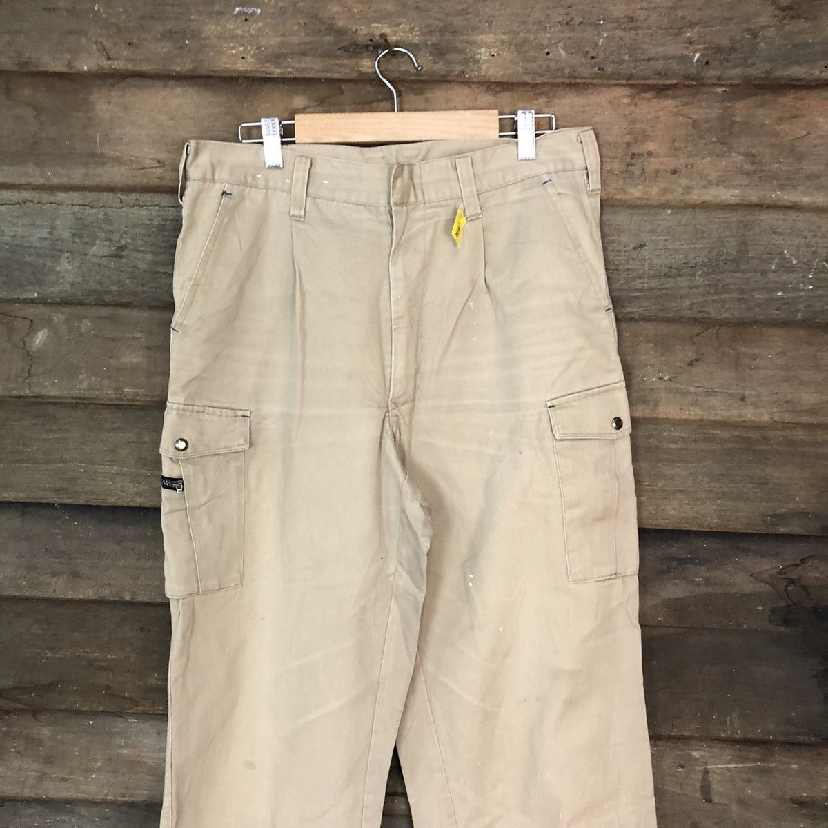 Japanese Brand Japanese Brand Light Brown Cargo Pants #3972 Size US 32 / EU 48 - 2 Thumbnail