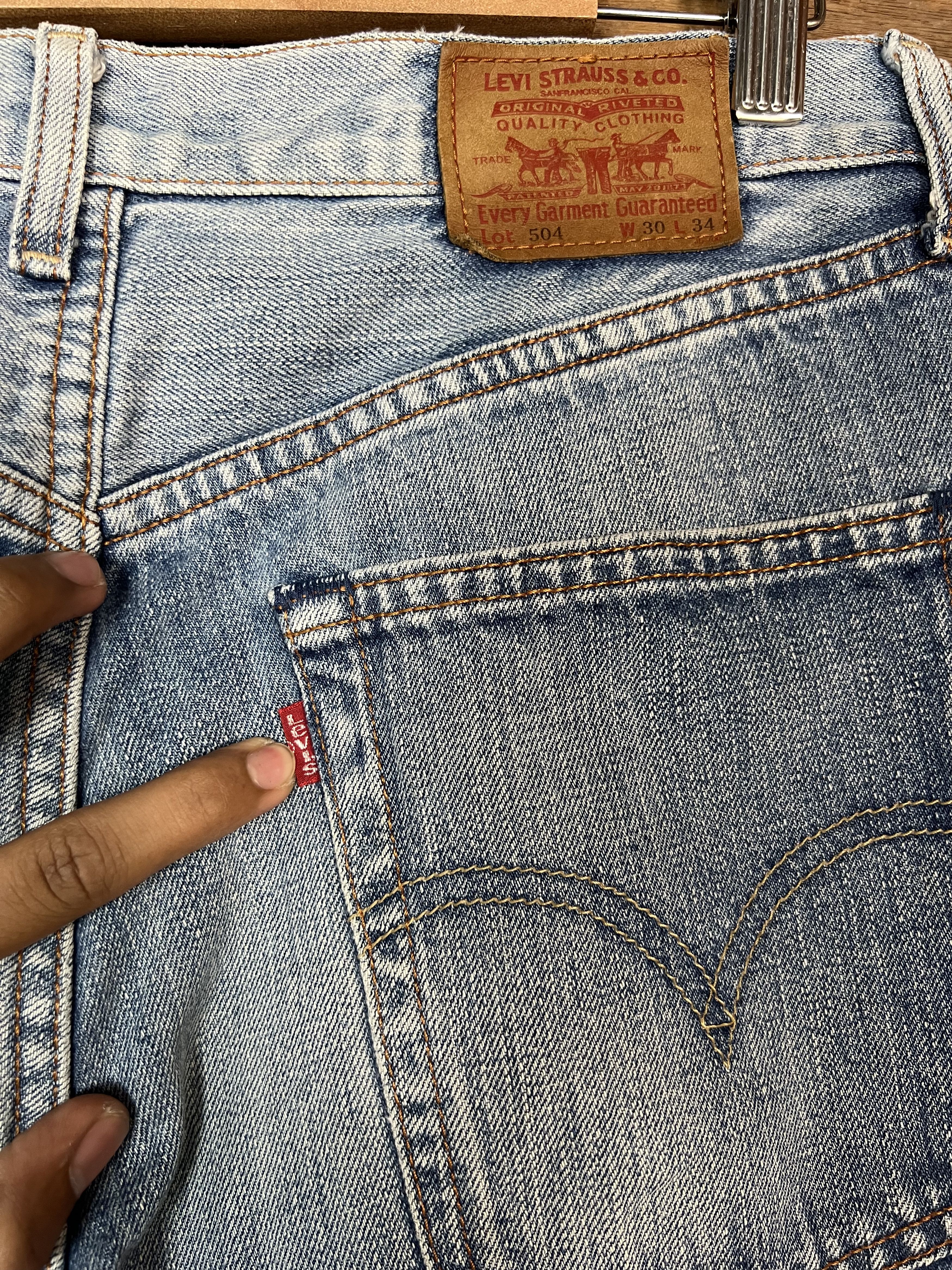 Levi's LEVIS 504 WILD CHILD VINTAGE DENIM STYLE Size US 28 / EU 44 - 16 Thumbnail