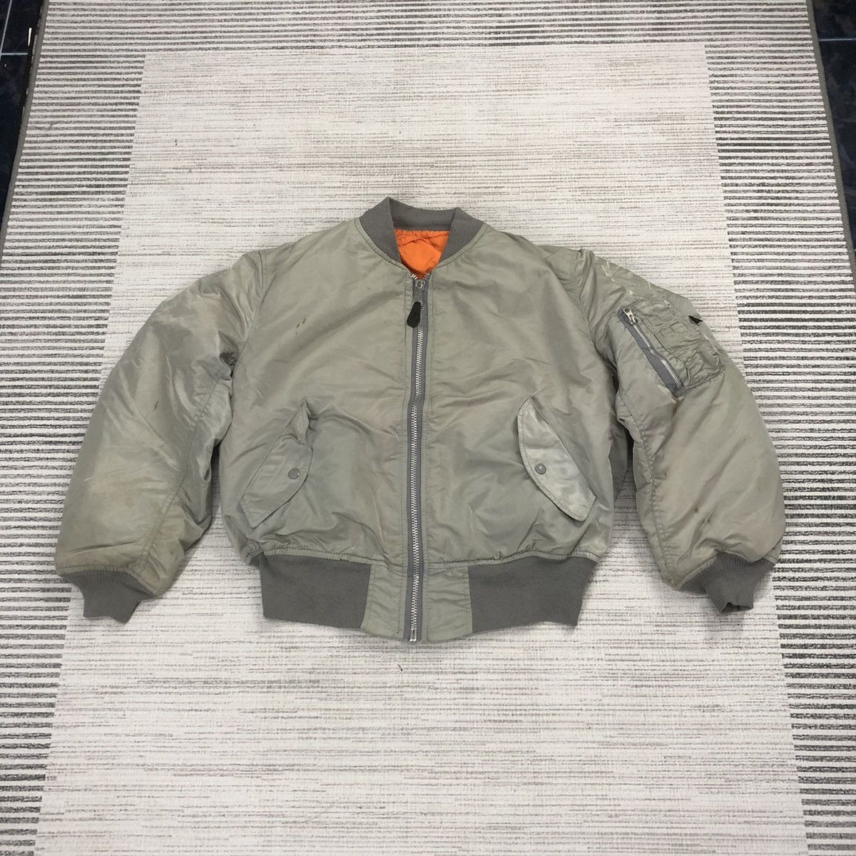 Alpha Industries Vintage Alpha Industries Riversible Bomber Jacket Size US L / EU 52-54 / 3 - 2 Thumbnail