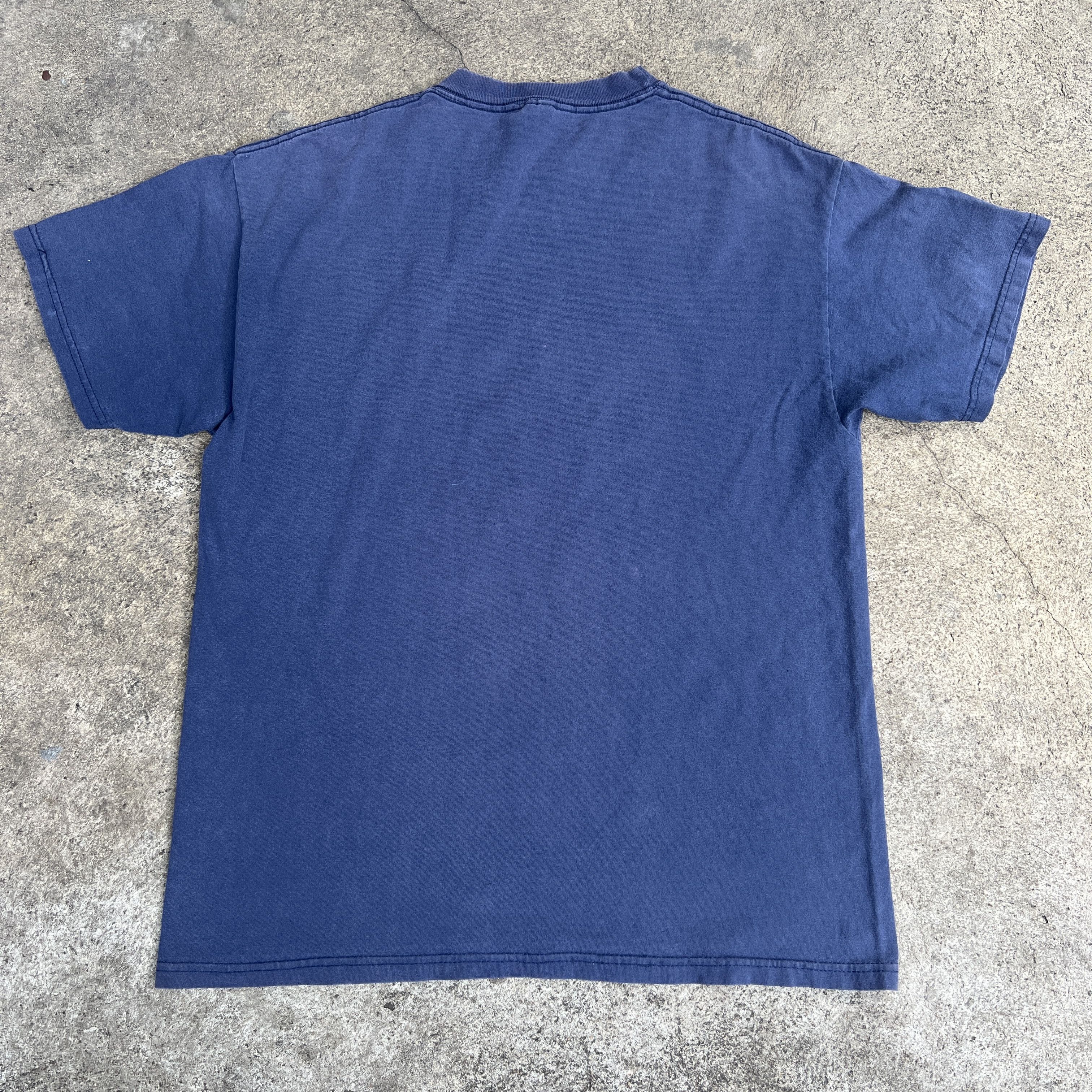Band Tees × Vintage Vintage OM Records Promo Tee Faded Electronic music Hip hop Size US L / EU 52-54 / 3 - 6 Thumbnail