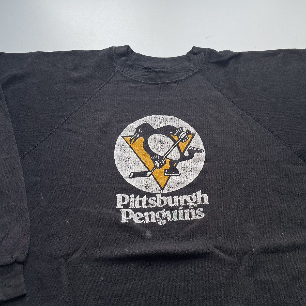 NHL × Vintage Vintage 90s Pittsburgh Penguins NHL graphic Crewneck Size US XL / EU 56 / 4 - 2 Thumbnail