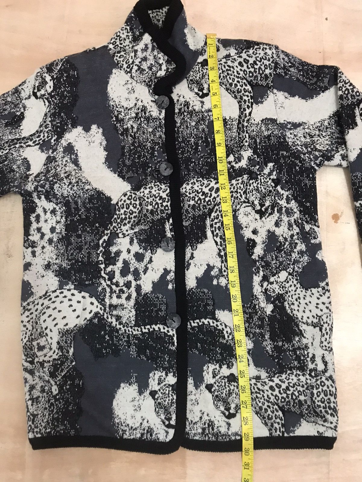 Japanese Brand × Vintage Vintage Buttons Ups Overprints Tiger Size US L / EU 52-54 / 3 - 6 Thumbnail