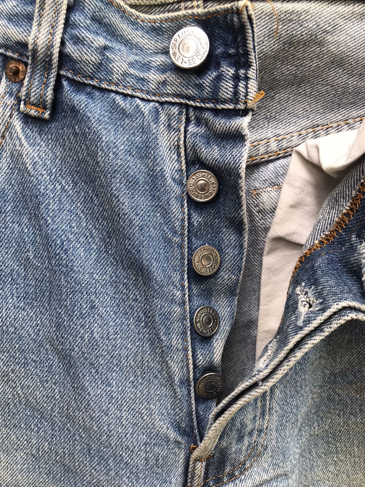 Levi's Vintage Clothing × Vintage Vintage Levi's Distressed Size US 30 / EU 46 - 6 Thumbnail