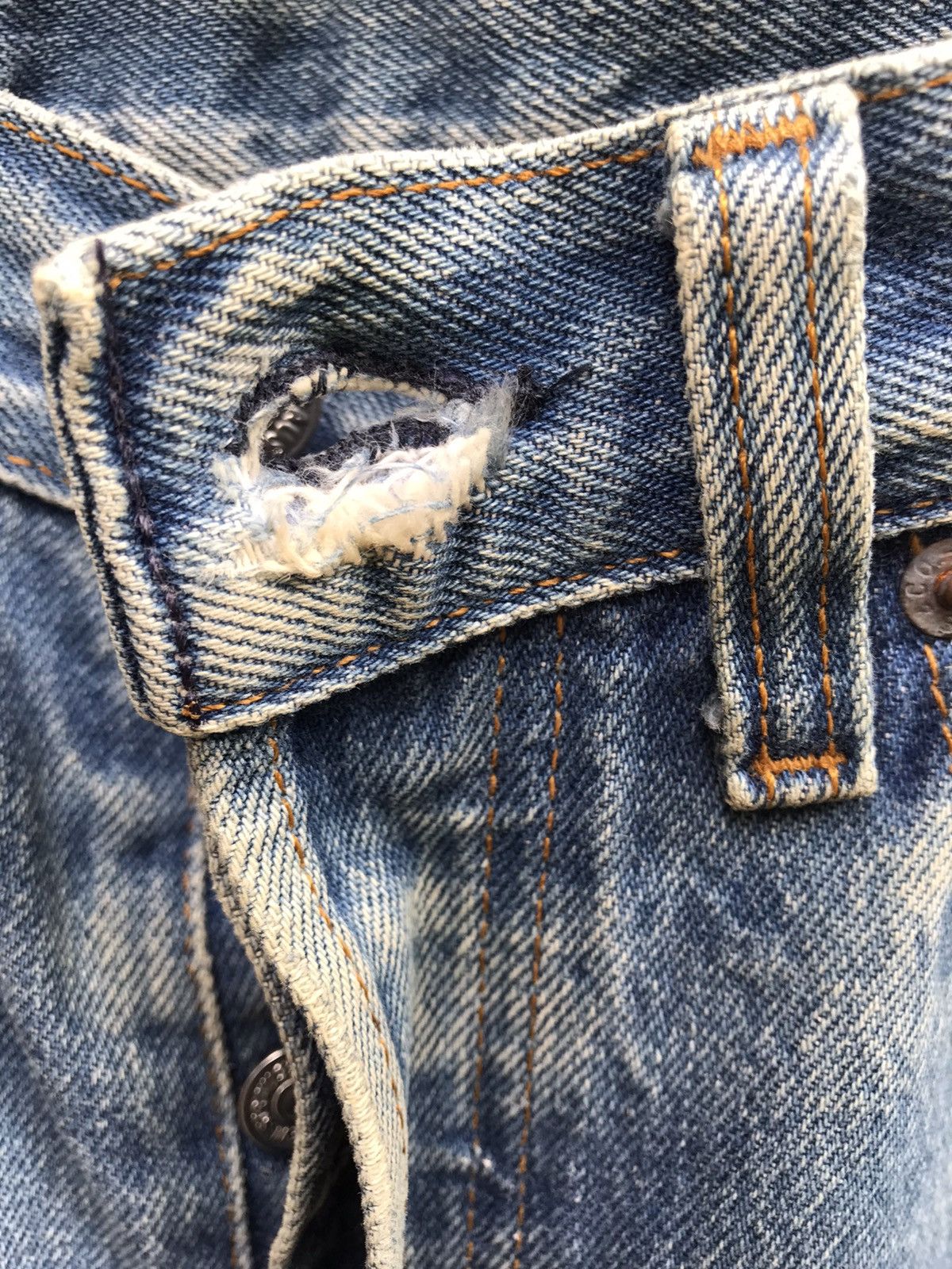 Levi's Vintage Clothing × Vintage Vintage Levi's Distressed Size US 30 / EU 46 - 7 Thumbnail