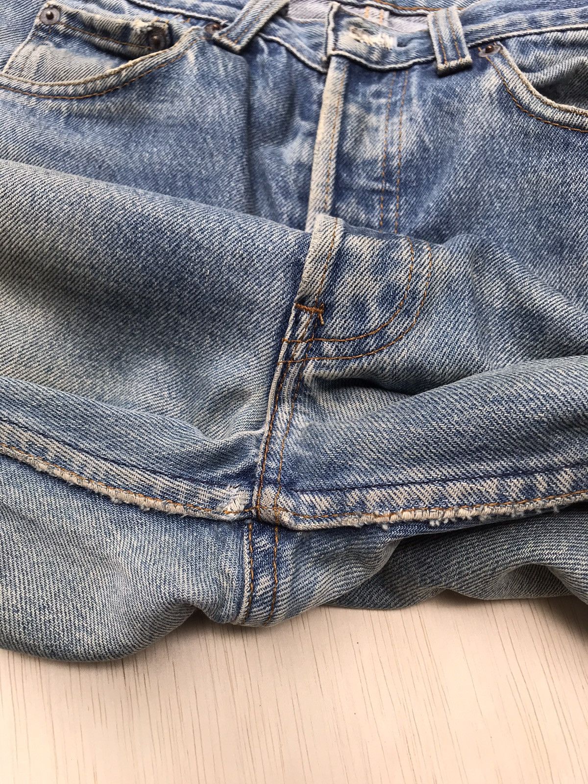 Levi's Vintage Clothing × Vintage Vintage Levi's Distressed Size US 30 / EU 46 - 16 Thumbnail